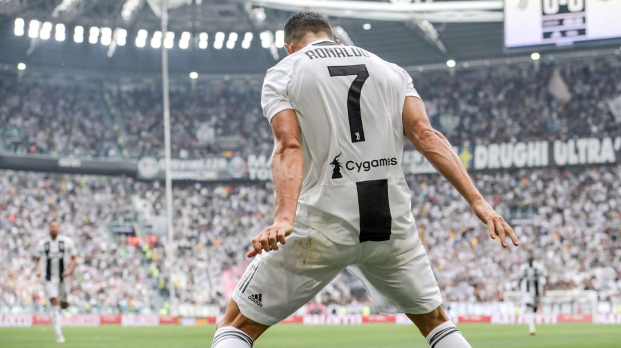 Cristiano Ronaldo skills — Steemit