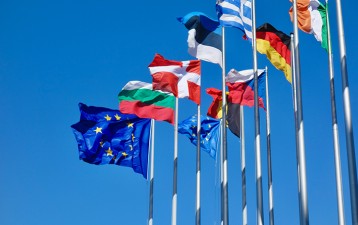 Unitary effect and European validations in view of national prior rights