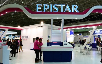 Received bonus and stock options are recognized as inventor’s remuneration