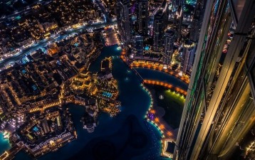 UAE reduces official fees