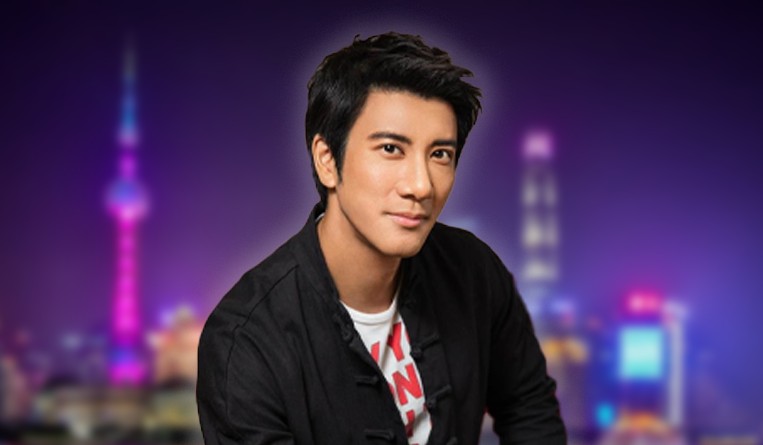 Mandopop star Leehom Wang asks fans to stop buying the pirated version of his online singing class