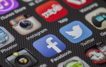 Exploring the middle path: A choice between safe harbour and moral responsibility