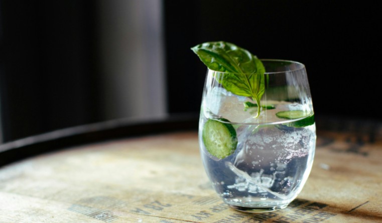 Drawing the line between descriptive and suggestive marks