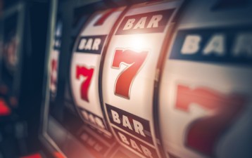 Australian court rules in favour of slot machine manufacturer Aristocrat in patent case