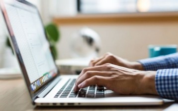 The burgeoning of fraud by infringing domain names with hidden or incorrect WHOIS data. Where does the liability lie?