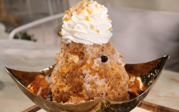 Thai social media furious over dessert trademark, restaurant apologizes