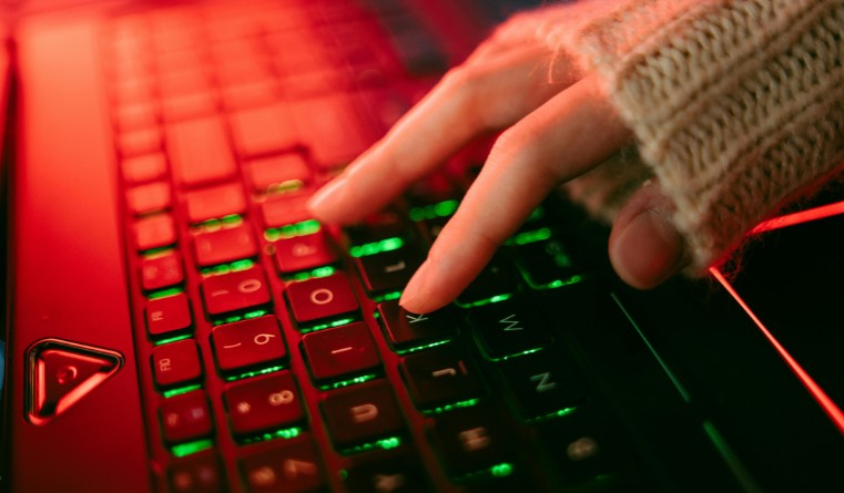 Regulations on keyword setting for commercial identifiers